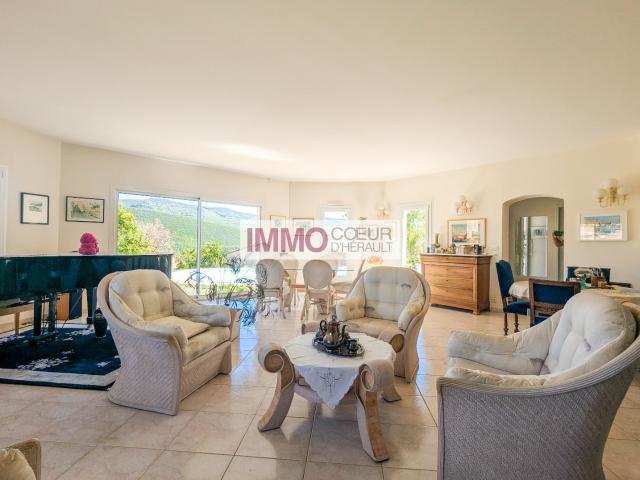 Belle maison lumineuse T4 avec vue panoramique