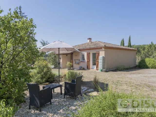 Belle maison moderne avec 1 hectare de terrain et belles vue. 101m² Verfeil