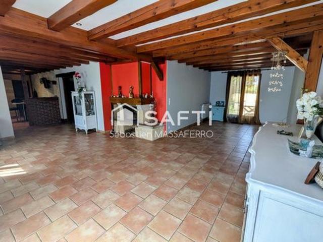 Belle maison moderne avec 3 chambres