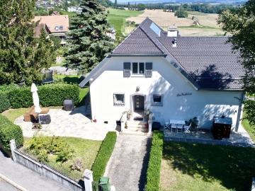 Belle maison mitoyenne de 5.5 pièces