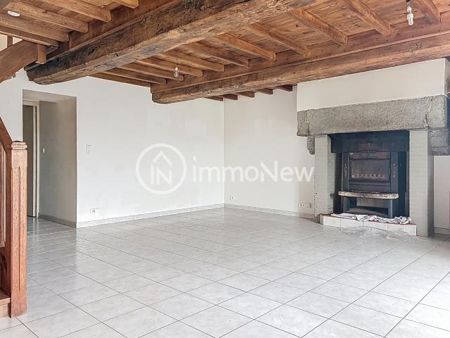 BELLE MAISON SANS VOISINS PROCHE 72 M2 SUR TERRAIN DE 3300 M2