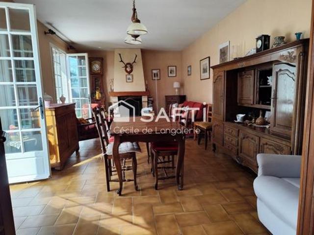 BELLE MAISON SUR SOUS SOL AVEC TERRAIN ARBORE