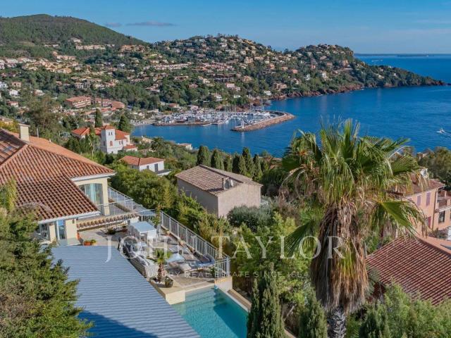 Belle maison plein Sud avec vue mer panoramique 175m² Théoule sur Mer