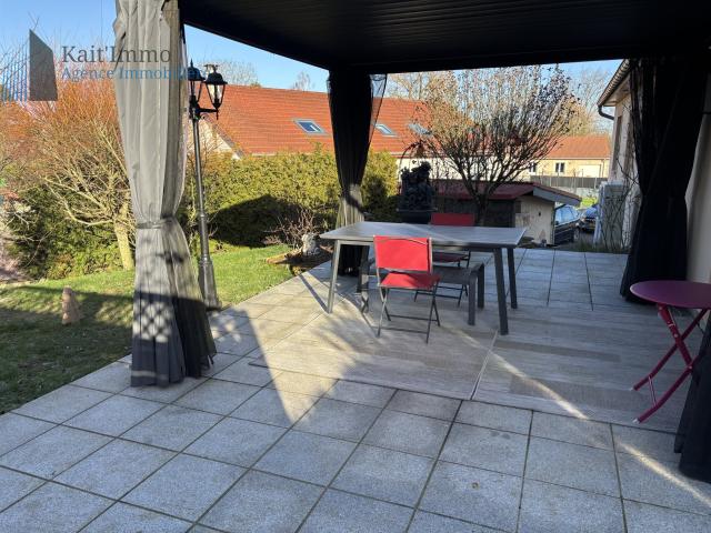 Belle maison proche Piennes 140m² Eton