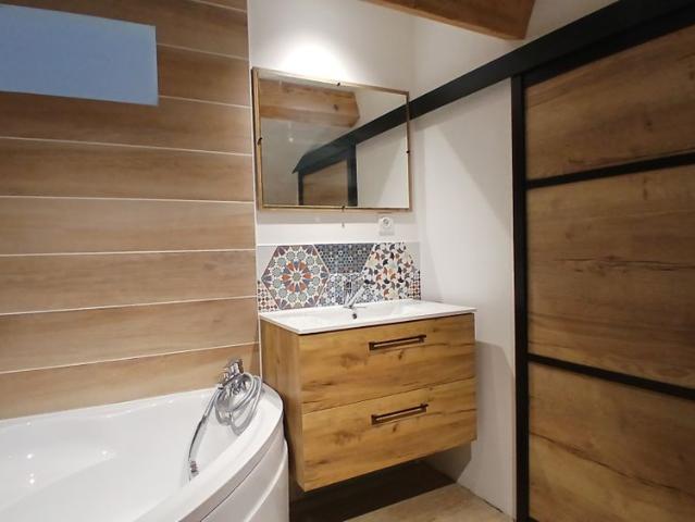Belle maison rénovée à louer à SAINT CLAIR !