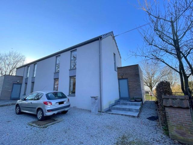 Belle maison rénovée avec jardin