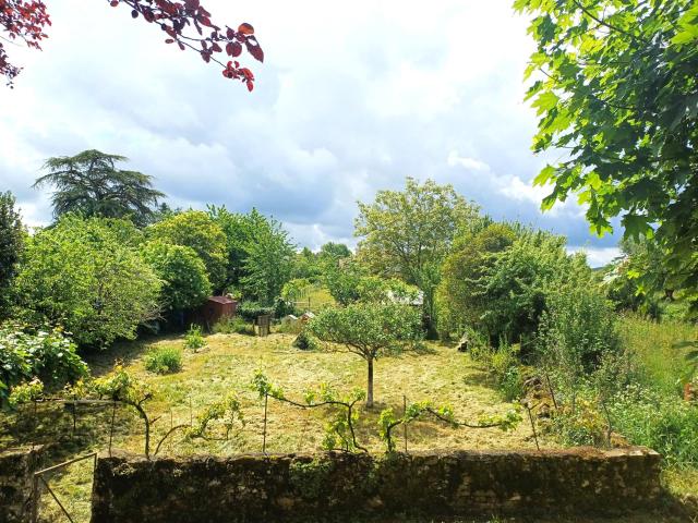 Belle maison rénovée avec jardin et terrasse extérieure 160m² Sainte Croix