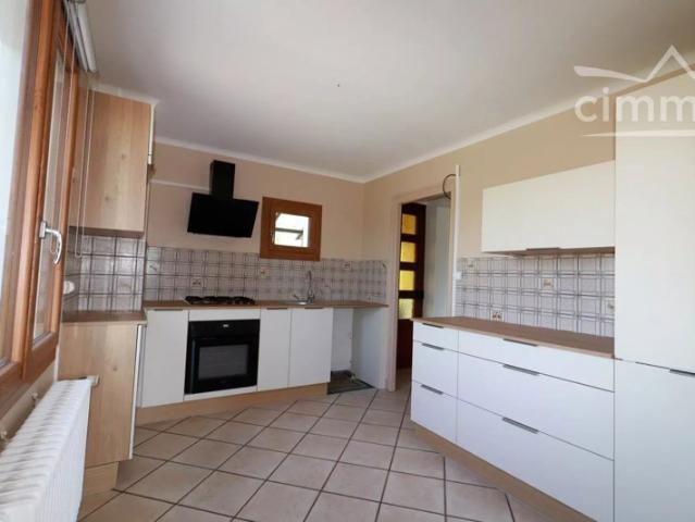 Belle maison rénovée proche de toutes commodités