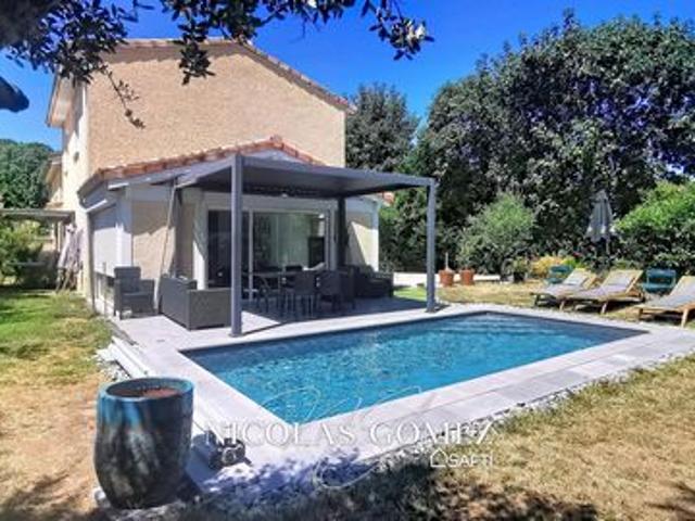 Belle maison T4 111 m² avec piscine, garage, DPE C Collonges Au Mont d'Or