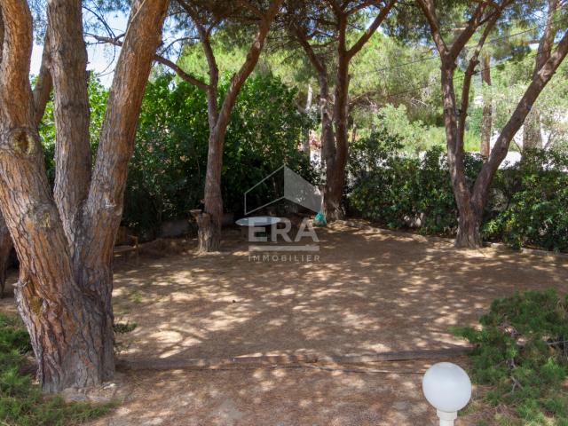Belle maison vue mer, avec piscine, à quelques pas de la plage