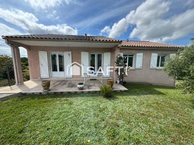 Belle maison vue dégagée,4 chambres et un garage