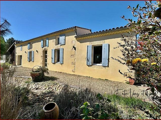 Belle propriété 4 chambres + bureau 220m² Langon