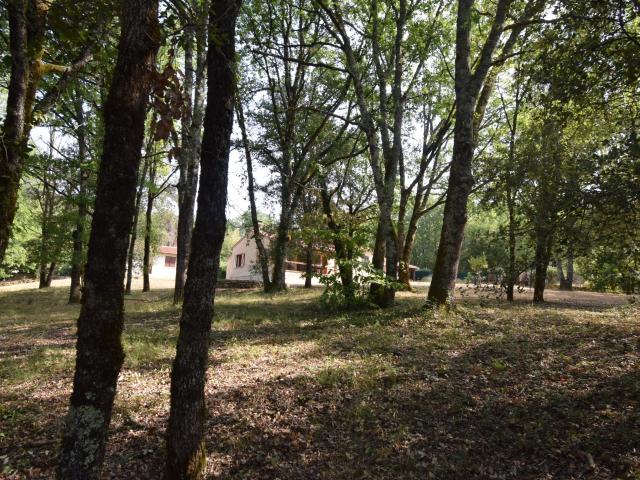 Belle Propriété à vendre 5 pièces VERS 46