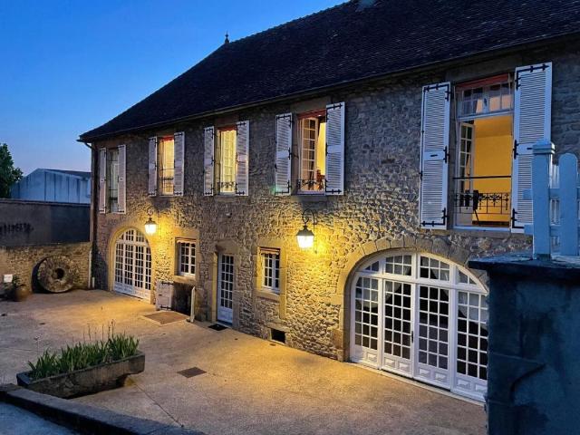 Belle propriété à vendre au centre d'Autun 268m² Autun
