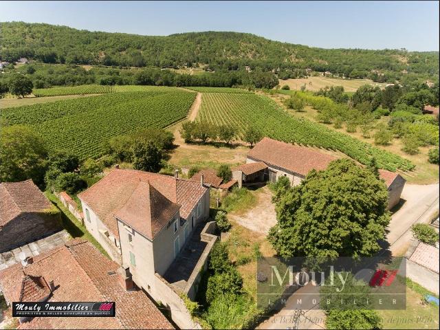 Belle Propriete A Renover A 15Mn De Cahors 200m² Caillac