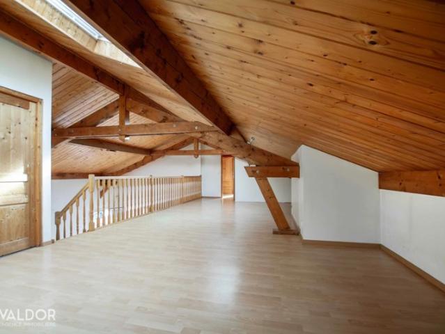 Grande maison 6 ch. 238m2 grand terrain calme et nature