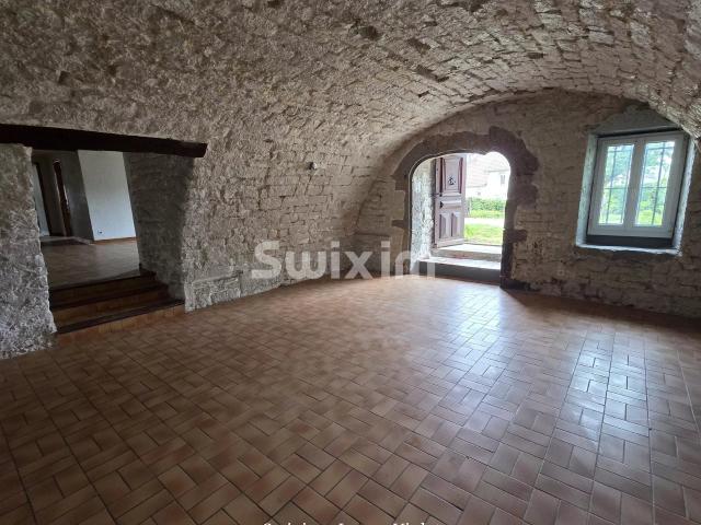 Belle propriété avec potentiel locatif 219m² Buvilly