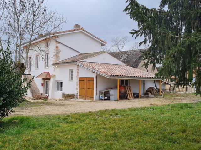 Belle propriété de 291m² sur terrain de 1600 m²