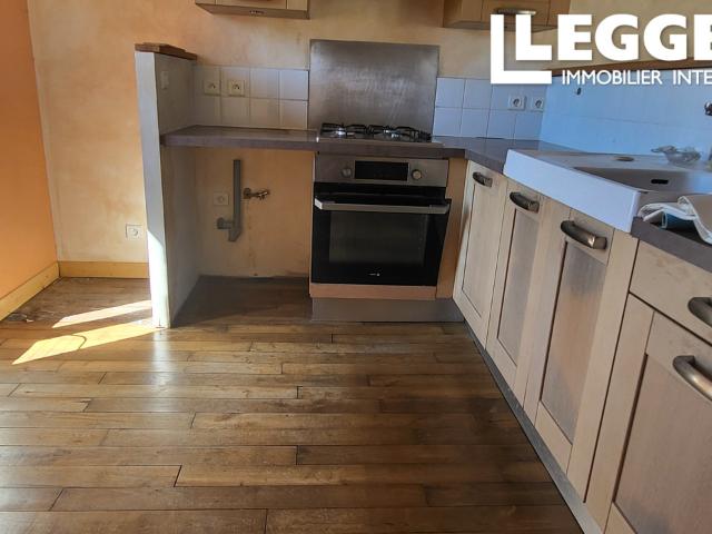 Belle propriété en pierre dans un hameau calme près de Mareuil, 3 chambres et 2000 M2 de terrain