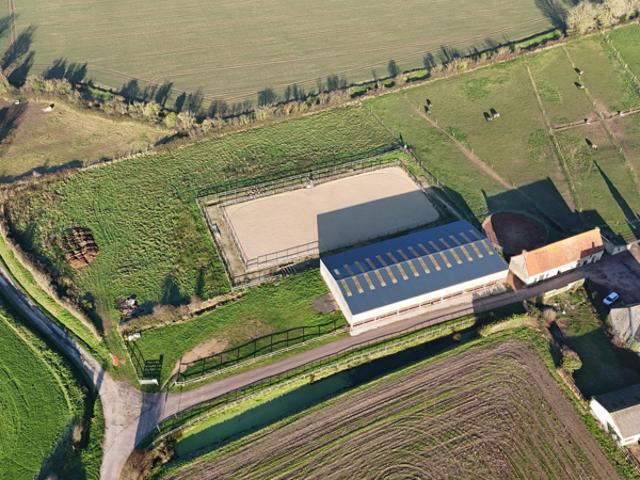 BELLE PROPRIETE EQUESTRE SITUEE A DEUX PAS DES PLAGES DU DE