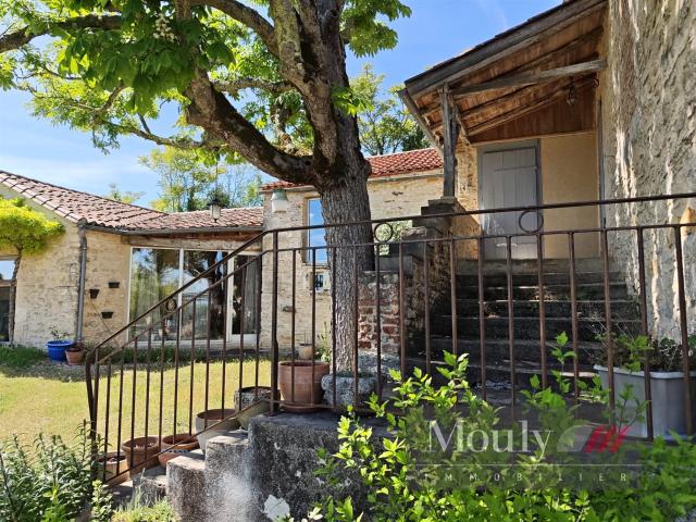 Belle Propriete Sur Les Hauteurs De Cahors 220m² Pradines