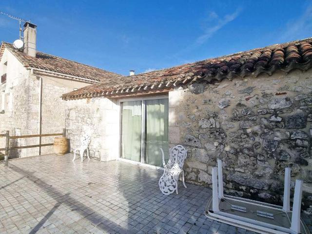 Belle propriété Quercynoise dans le Tarn et Garonne avec vue. 178m² Cazes Mondenard