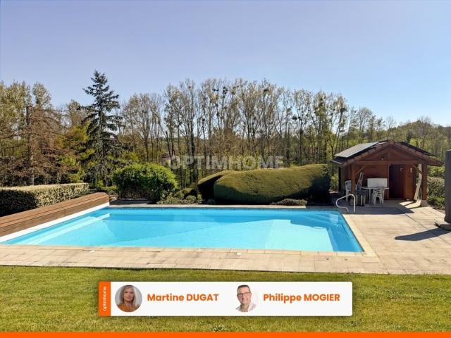 Belle spacieuse maison familiale avec piscine et grand terra. 187m² Jaligny sur Besbre