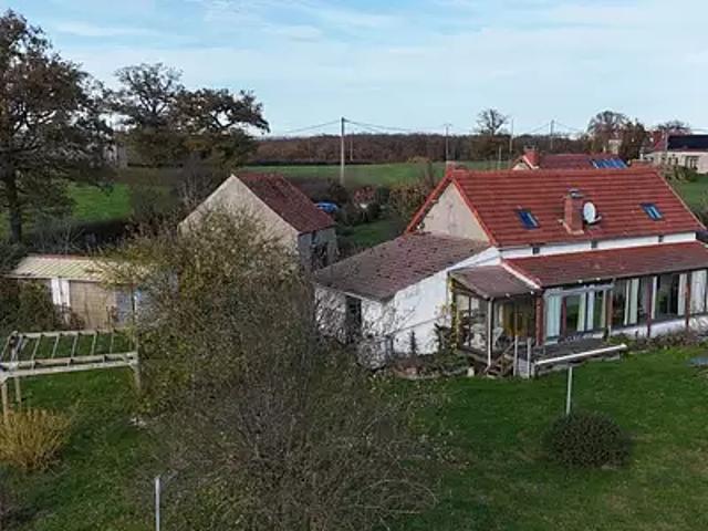 Bellenaves 03330 Achat / Vente maison 5 pièces t5
