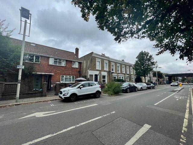 Bellenden Road, London SE15, 4 bed end terrace house to rent, £3,850 pcm | PrimeLocation