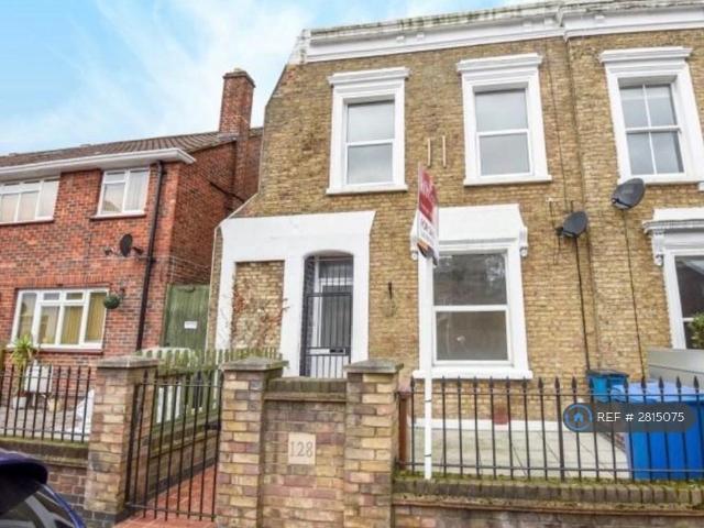 Bellenden Road, London, SE15 4 bed semi detached house to rent £4,000 pcm £923 pw