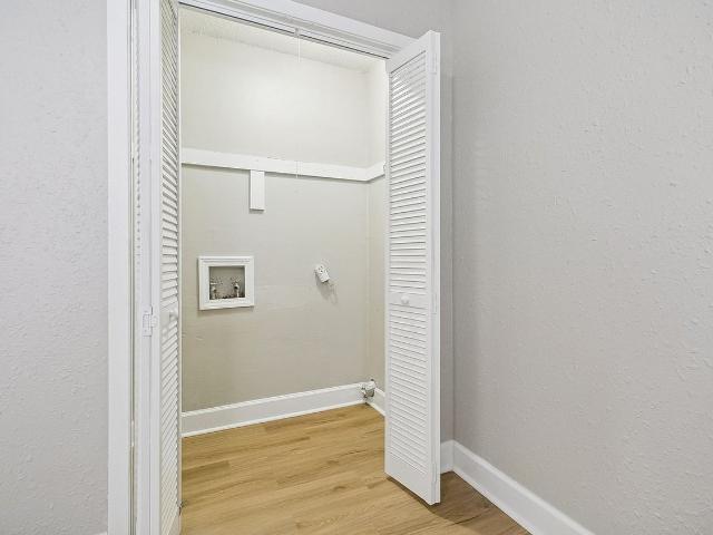 Bellecour Crossing 2 Bedroom Apartment for Rent at 1251 N Ardenwood Dr, Baton Rouge, LA 70806 Lobdell Woodale