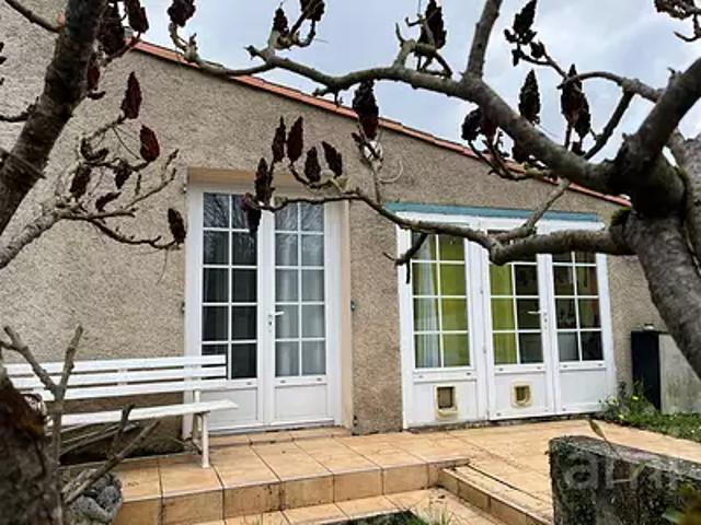 Bellefonds 86210 Achat / Vente maison 4 pièces t4 au dernier étage