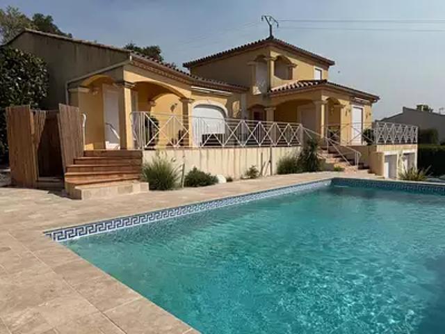 Bellegarde 30127 Location maison 4 pièces t4 piscine jardin