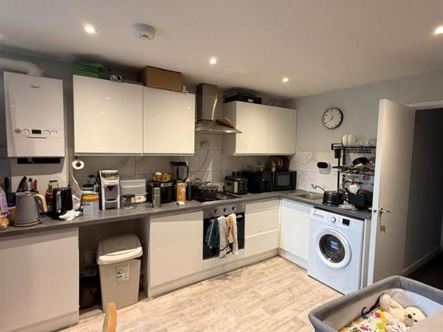 Bellegrove Road, Welling DA16 1 bed house to rent £1,300 pcm £300 pw
