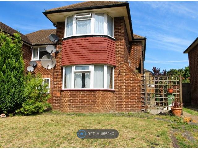 Bellegrove Road, Welling DA16, 2 bed maisonette to rent, £1,650 pcm | PrimeLocation