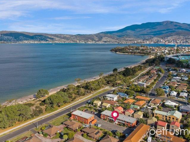 Bellerive Beach at Your Doorstep