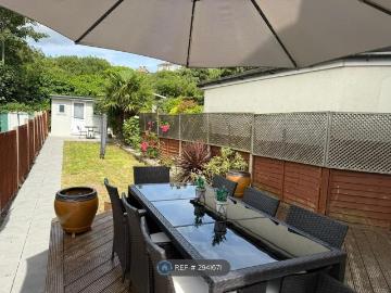 Bellestaines Pleasaunce, London E4, 3 bed semi detached house to rent, £2,700 pcm | PrimeLocation