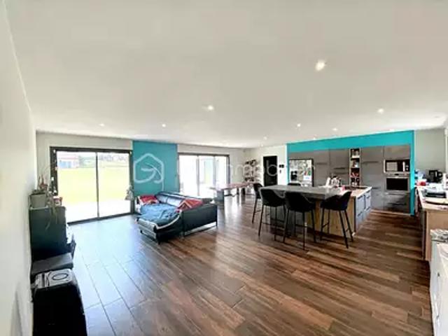 Bellevue la Montagne 43350 Achat / Vente maison 6 pièces t6 piscine