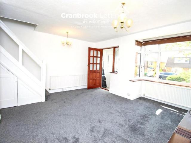 Bellevue Road, Romford, RM5 3 bed end of terrace house to rent £2,200 pcm £508 pw