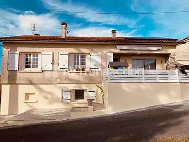 Bellevigne 16120 Achat / Vente maison garage