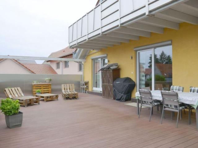 Bellheim: Großzügiges Wohnen mit riesigem Balkon !