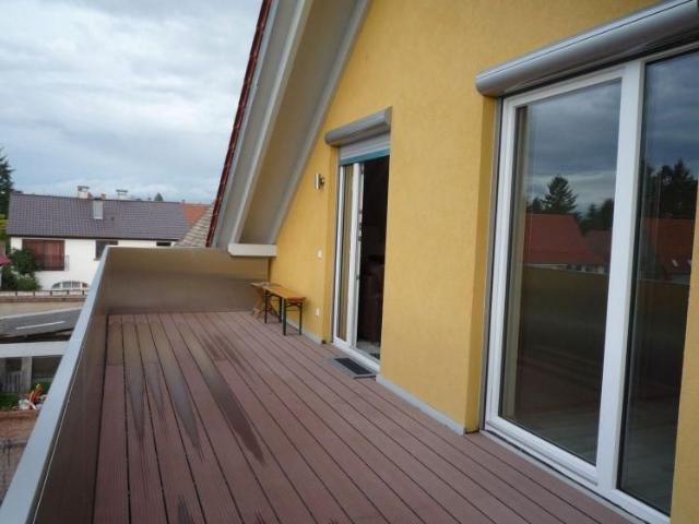 Bellheim: Modernes Wohnen im Dachgeschoss mit EBK und Balkon für den Single!