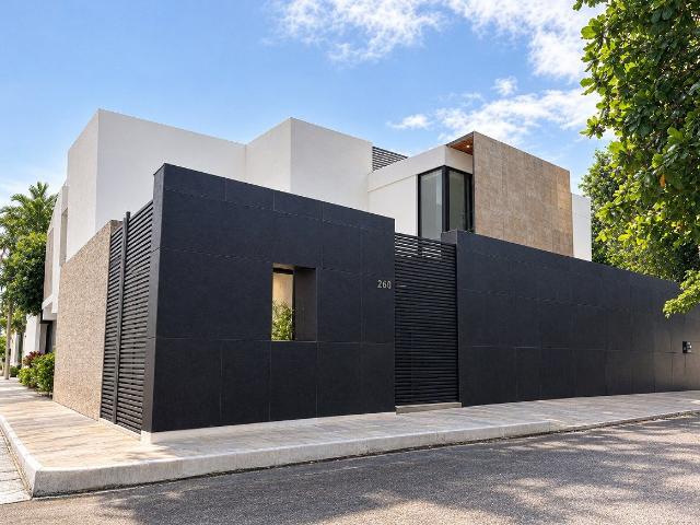 Bellísima y Moderna casa amueblada, amplia y en esquina!