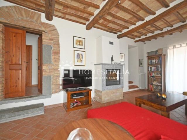 Bellissima casa colonica in pietra con piscina e giardino m² Bagnoregio