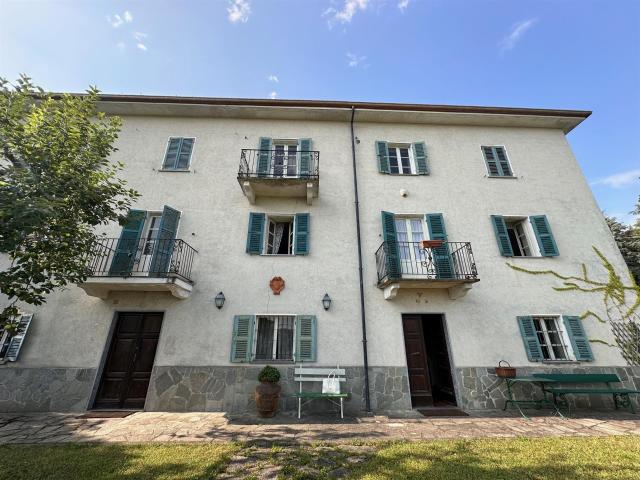 Bellissima casa di charme all'ingresso della città 700m² Acqui Terme