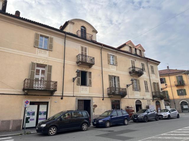 Bellissimo alloggio d’epocaAppartamenti 120m² Acqui Terme