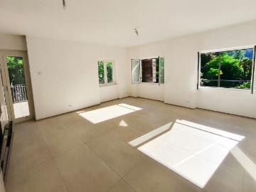Bellissimo appartamento 3,5 locali appena ristrutturato con terrazzo abitabile, giardino privato e grande piano mansardato