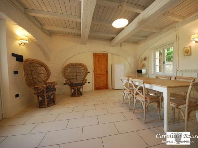 BELLISSIMO APPARTAMENTO IN ZONA COLLINARE E PANORAMICA A SPOLETO