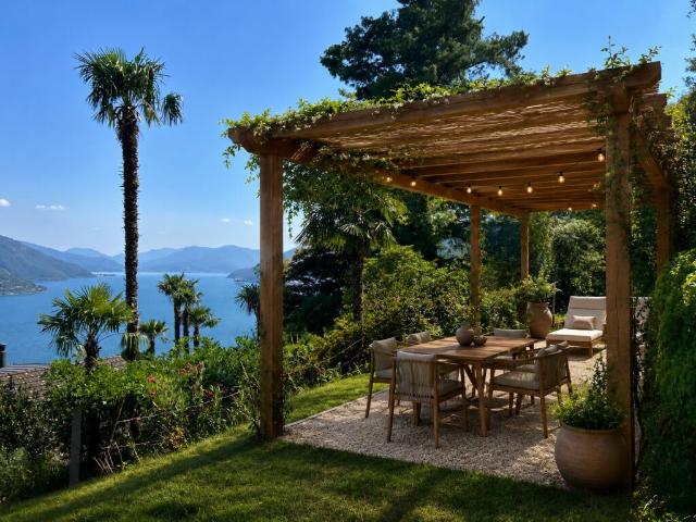 BELLISSIMO 2.5 LOCALI AMMOBILIATO VISTA LAGO A BRISSAGO