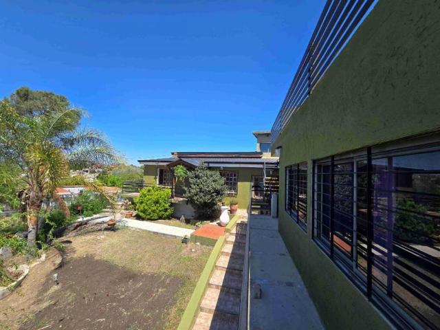 BELLOS DEPARTAMENTOS EN VILLA CARLOS PAZ, EN ALQUILER PERMANENTE A 2 AÑOS, EN COMPLEJO CON PILETA